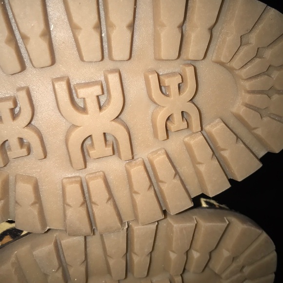 NIB Sam Edelman leopard combat boots - Picture 8 of 9